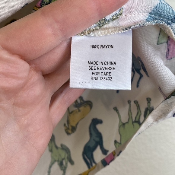 ModCloth tank top blouse horses women’s small VGUC - Picture 5 of 6